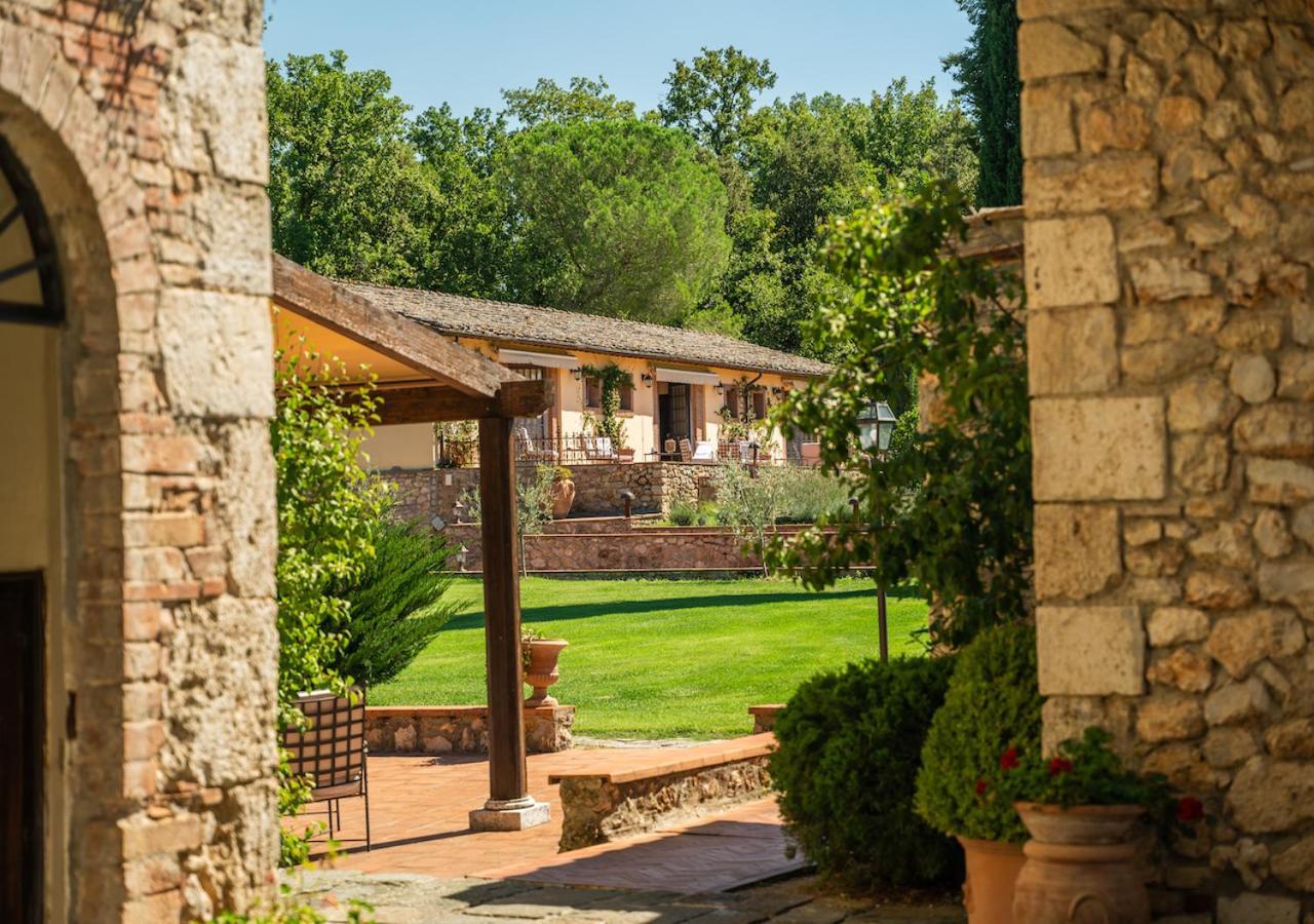 Borgo San Luigi Hotel