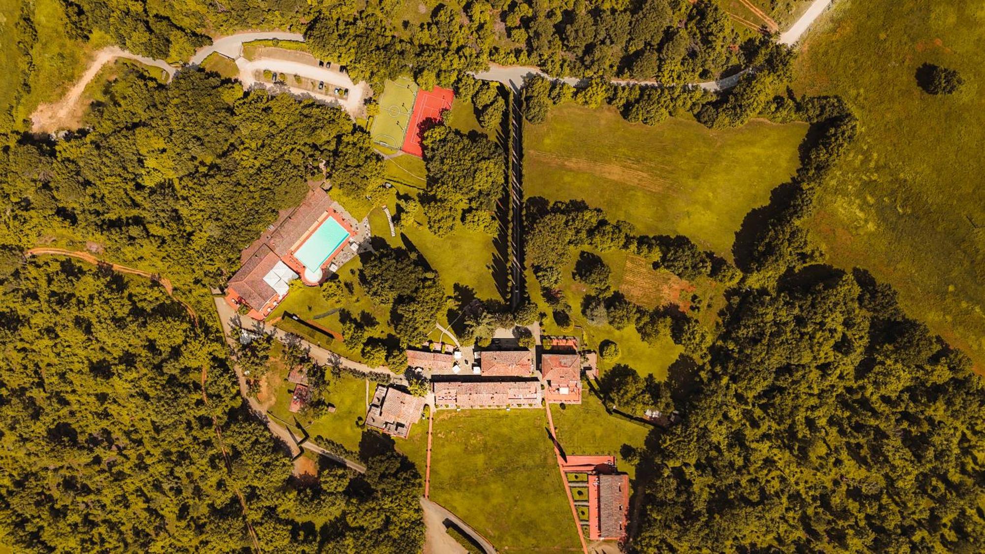 Borgo San Luigi Hotel