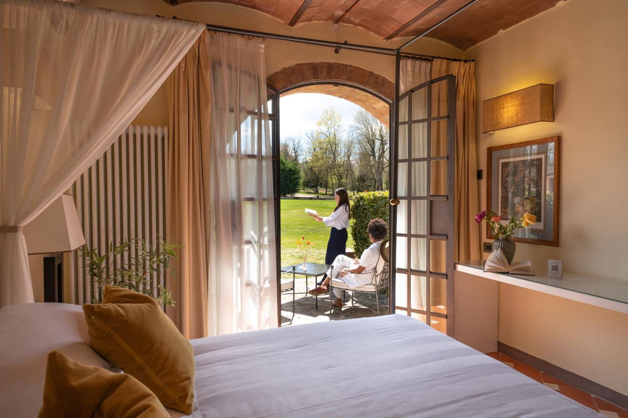 Borgo San Luigi 4* Monteriggioni