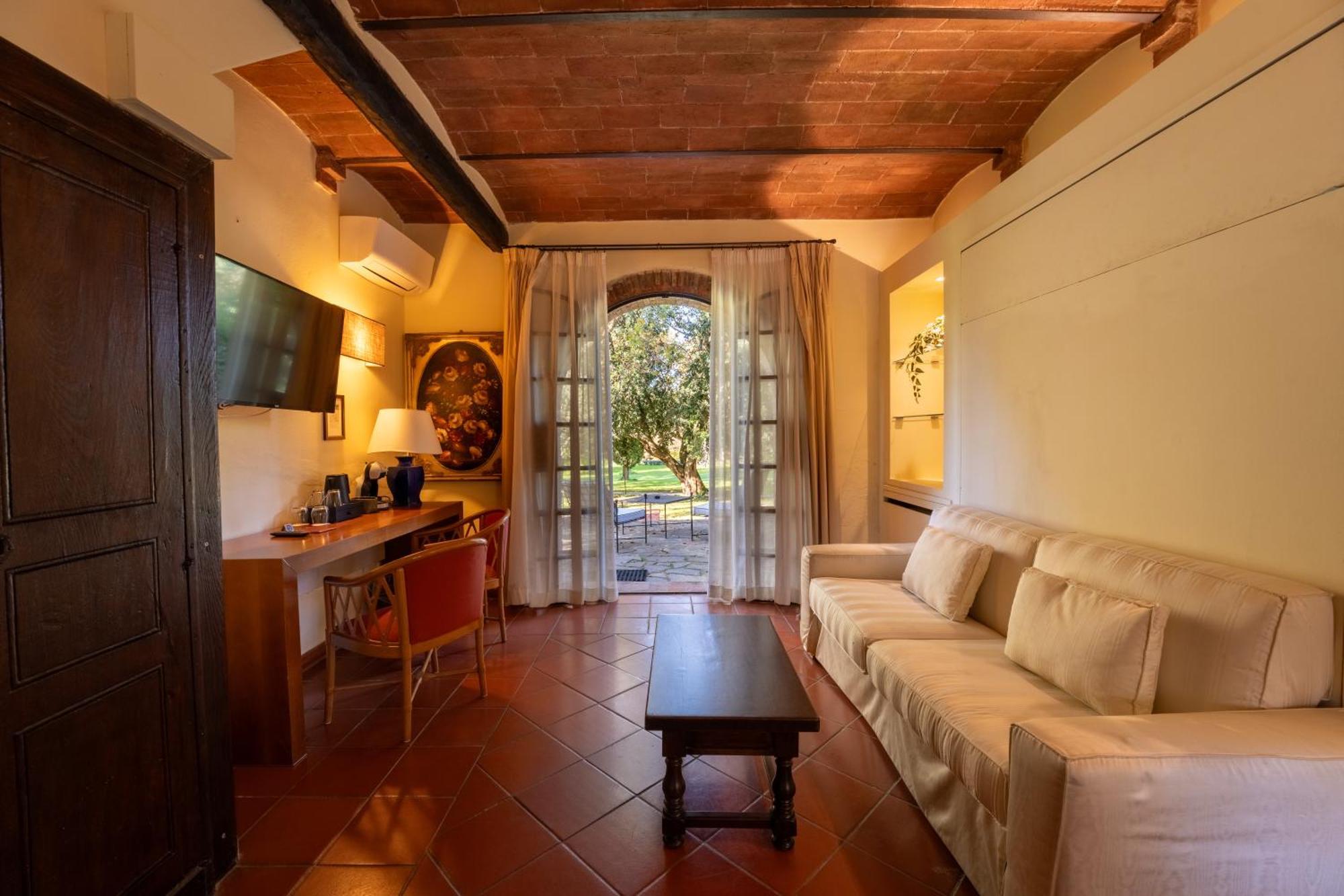 Borgo San Luigi Hotel Monteriggioni