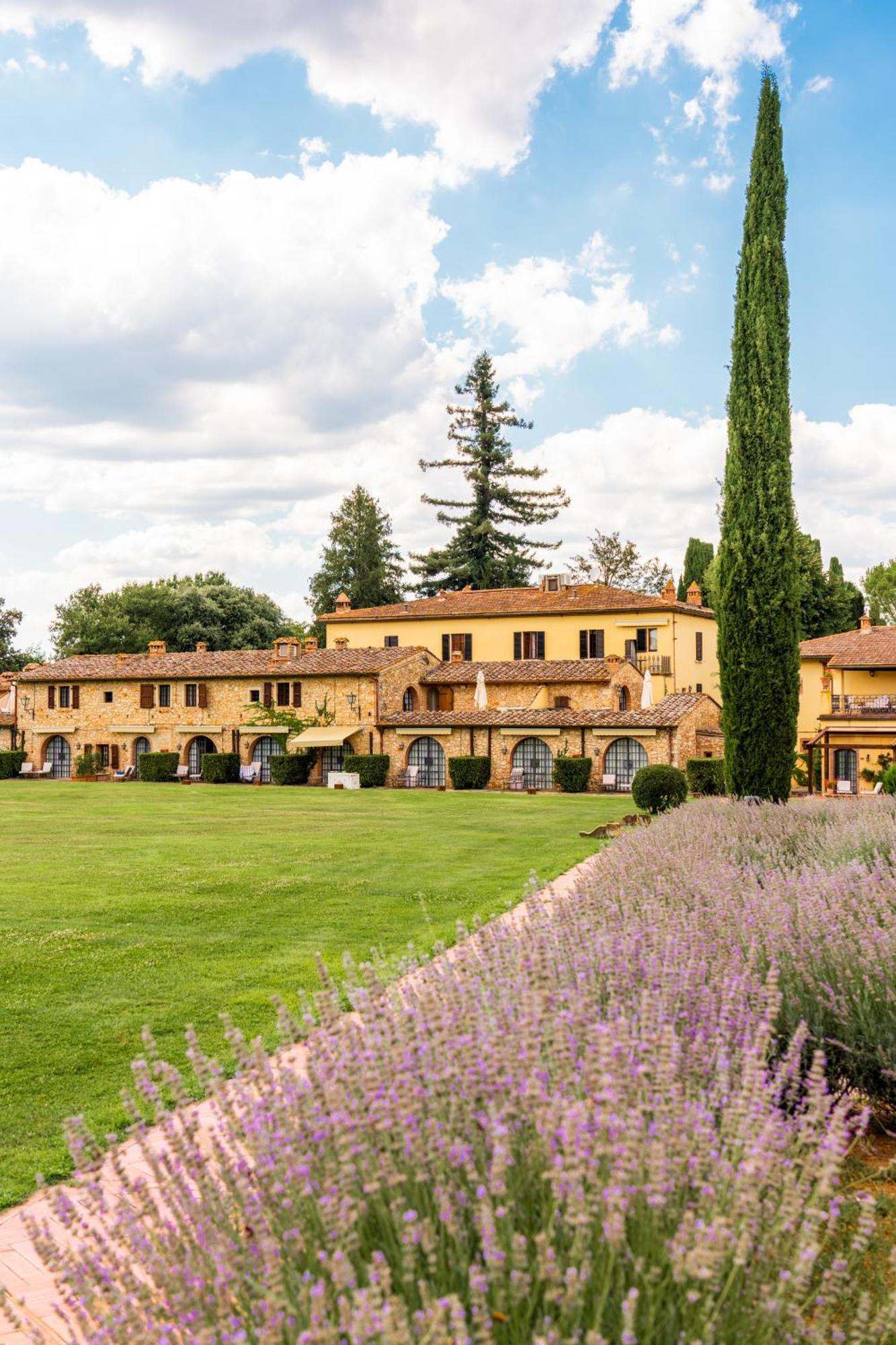 Borgo San Luigi 4*